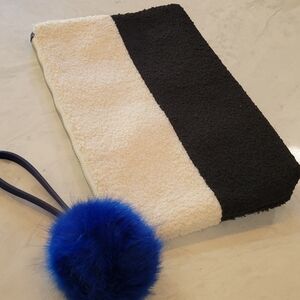 Old Navy Large Black/white Bag With Blue Pompon